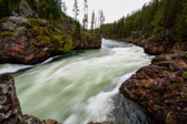 USA - Yellowstone National Park - Upper Falls | 77/190